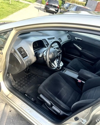 Honda Civic cena 26900 przebieg: 147500, rok produkcji 2008 z Łaskarzew małe 106